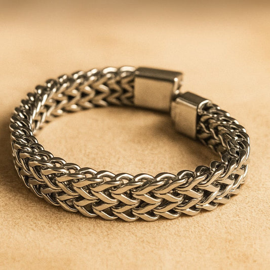 Vanguard Men's Belt Bracelet